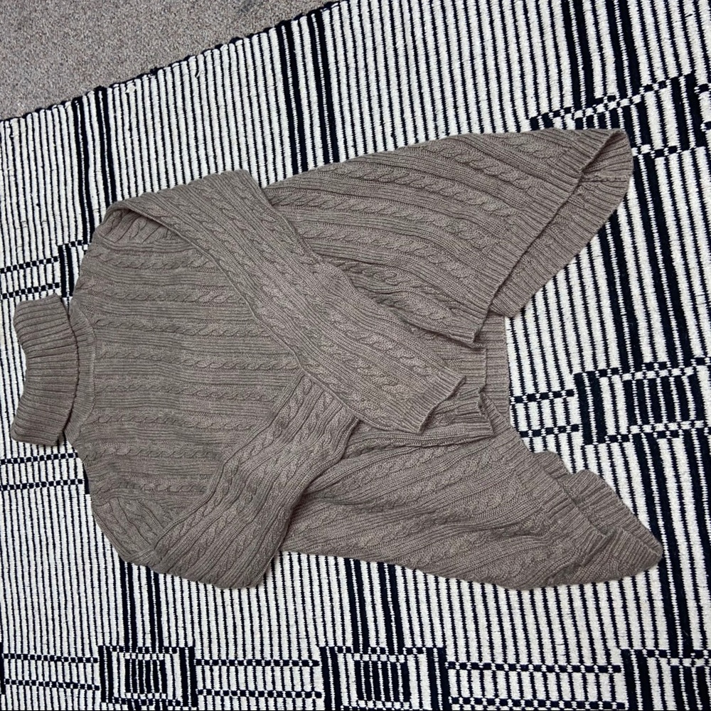 Sweater-turtleneck